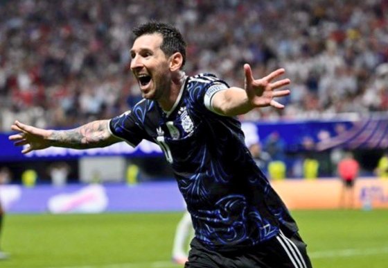 Argentina Menang Dramatis Lawan Inggris