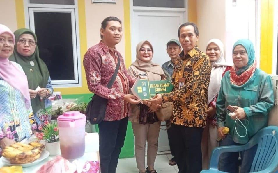 Baznas Bazis Jakarta Timur Serahkan Rumah Layak Huni kepada Keluarga Dhuafa di Pinang Ranti