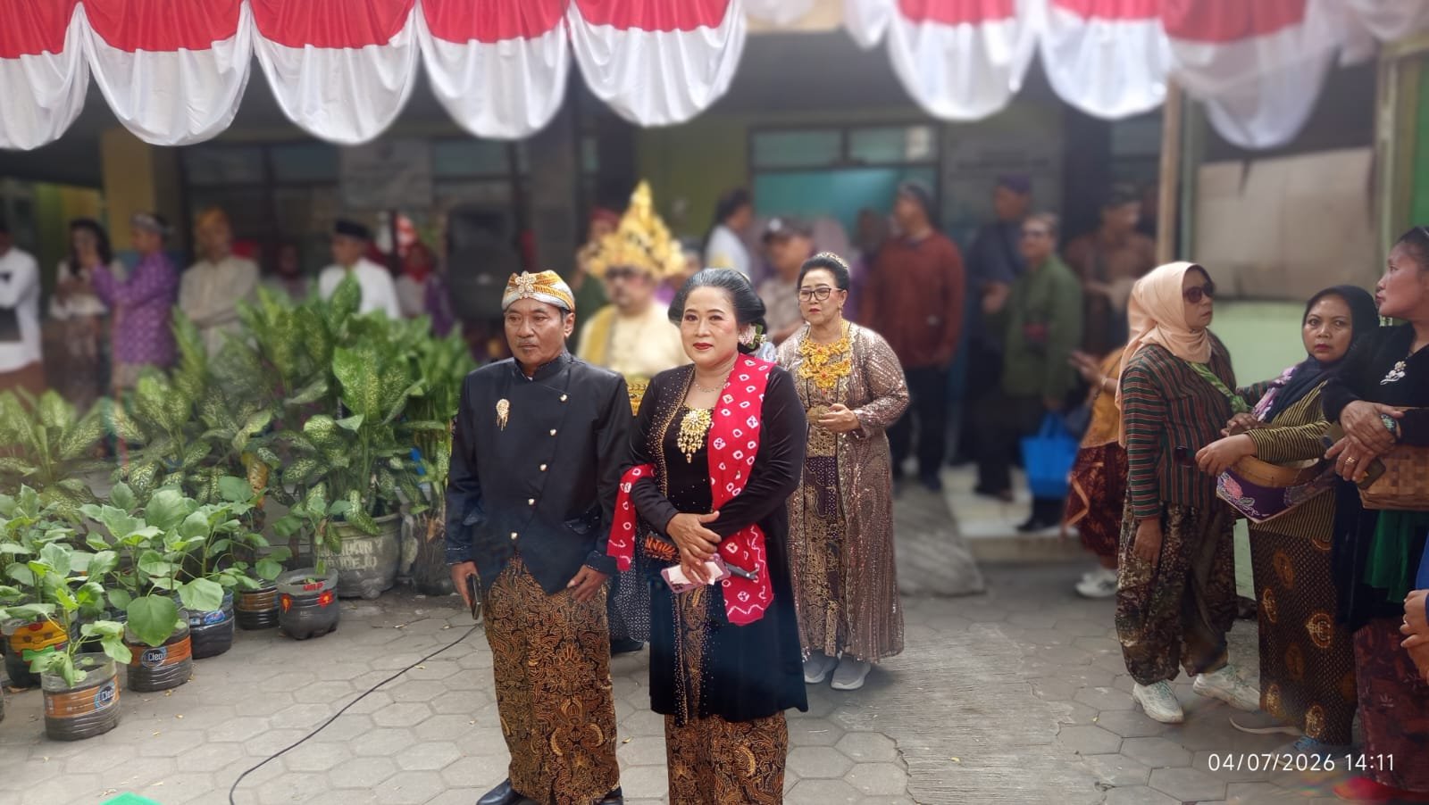 Kirab Tumpeng