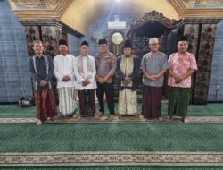 Safari Jumat, Kapolsek Tarik Silaturahmi bersama Warga untuk Saling Peduli Kamtibmas