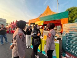 Pengamanan Humanis Polwan Polresta Sidoarjo di Car Free Day Alun-alun