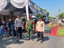Lestarikan Warisan Budaya, Koramil Wonoasih Kawal dan Amankan Gelaran Pawai Budaya