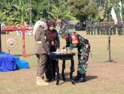 Bupati Lumajang Serahkan Naskah Program TMMD ke-129 kepada Dansatgas, Perkuat Sinergi Percepatan Pembangunan Desa