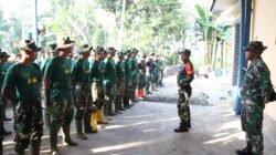 Satgas TMMD ke-129 Kodim 0821/Lumajang Gelar Apel Pagi, Perkuat Disiplin dan Optimalkan Percepatan Pembangunan di Ledoktempuro