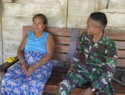 Humanis, Anggota Satgas Sambangi Warga Kesongo Sosialisasikan Program TMMD 129 Bojonegoro
