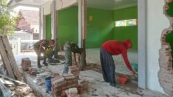 Jadikan Sekolah Impian: Satgas TMMD 129 Bojonegoro Pacu Renovasi SDN Kesongo 1