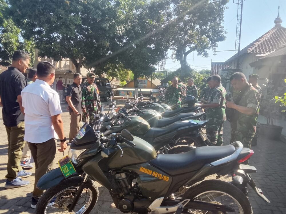 Kodim 0819/Pasuruan Gelar Pemeriksaan Kendaraan Dinas di Koramil Lumbang