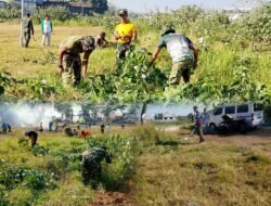 Sinergi TNI, Polri dan Warga Warnai Kerja Bakti Massal di Lapangan Jatirejo Lekok