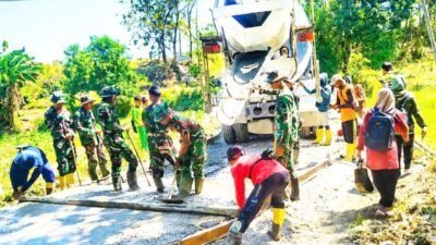Pengecoran Jalan Kedungpandan Tuntas, Satgas TMMD 129 Bojonegoro Siap Geser ke Dusun Mundu