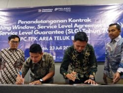 IPC TPK Teluk Bayur Gandeng 4 Pelayaran Nasional, Teken Kontrak Strategis Demi Tingkatkan Produktivitas Bongkar Muat