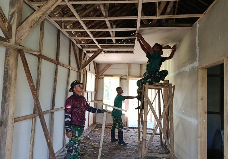 Pembangunan RTLH TMMD ke-129 Dipercepat, Rumah Layak Huni untuk Ibu Sumanah Kian Terwujud