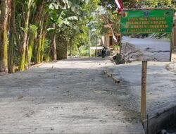 Satgas TMMD Ke-129 Kodim 0821/Lumajang Percepat Pengecoran Jalan Desa Ledoktempuro