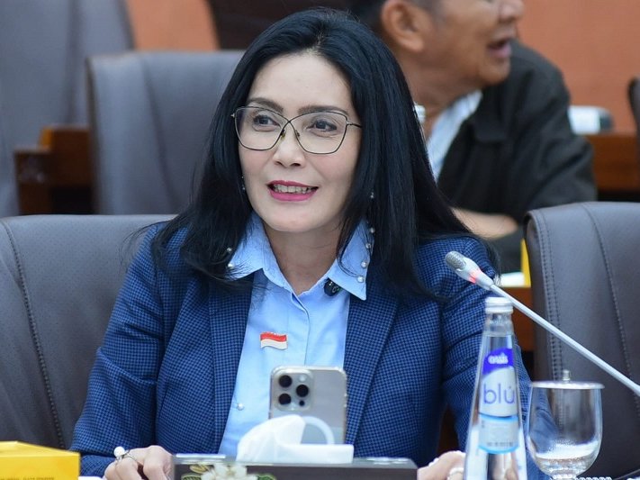 Rieke Diah Pitaloka