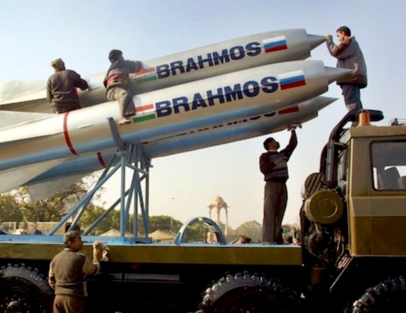 Penjelasan Purbaya soal Anggaran Pembelian Rudal BrahMos dari India