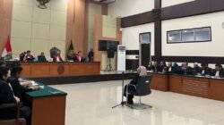Didampingi 27 Kuasa Hukum, Ini Dakwaan Jaksa yang Menjerat Dokter Tifa