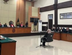 Didampingi 27 Kuasa Hukum, Ini Dakwaan Jaksa yang Menjerat Dokter Tifa