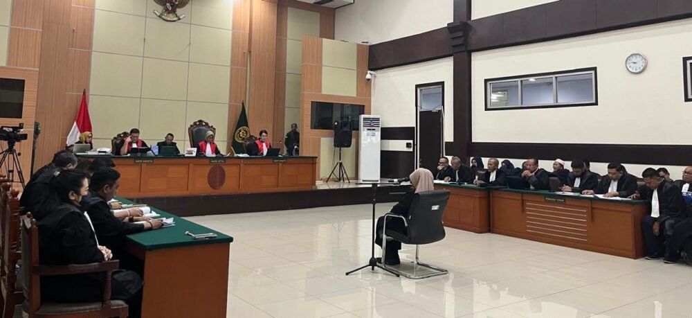 Didampingi 27 Kuasa Hukum, Ini Dakwaan Jaksa yang Menjerat Dokter Tifa