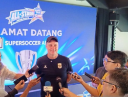 Timo Scheunemann Minta Pemain Putri Lebih Serius Kejar Timnas