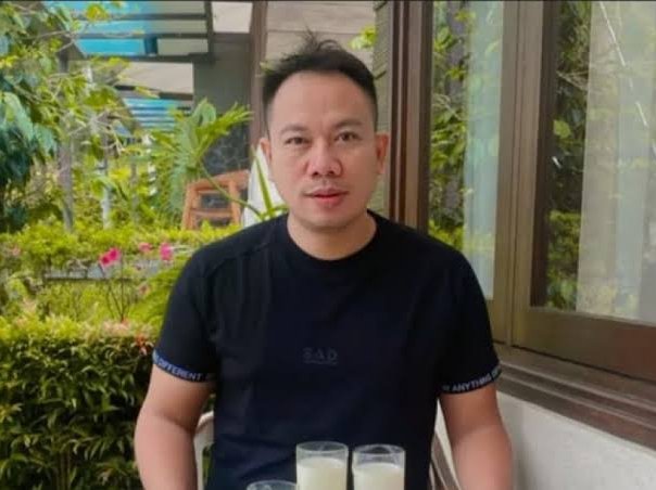 Vicky Prasetyo