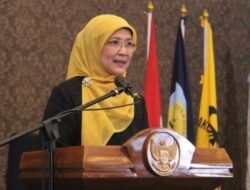 Rebahan yang Ditakuti Negara