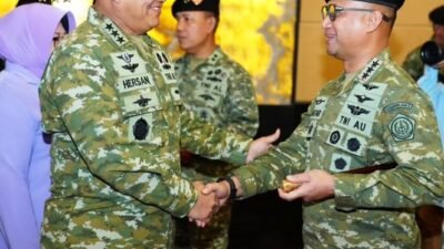 Muzafar Resmi Sandang Pangkat Letjen Udara