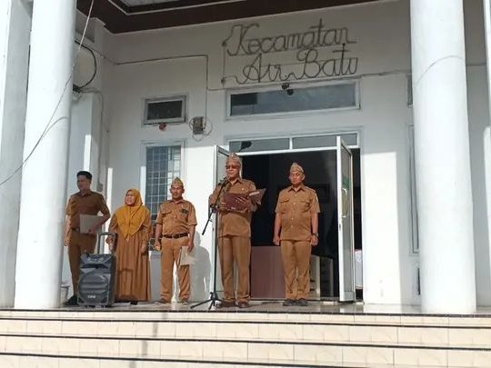 Camat Air Batu
