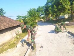 Jalan Cor Beton TMMD 129 Bojonegoro Dongkrak Ekonomi Warga Desa Kesongo