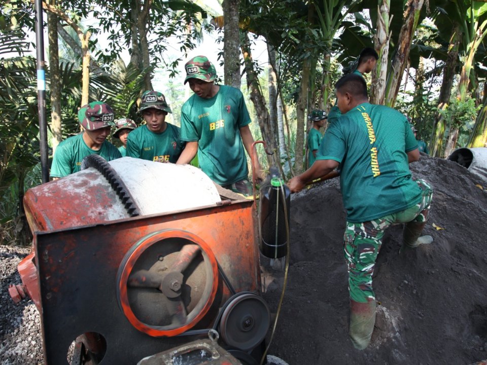 Pengecoran Jalan
