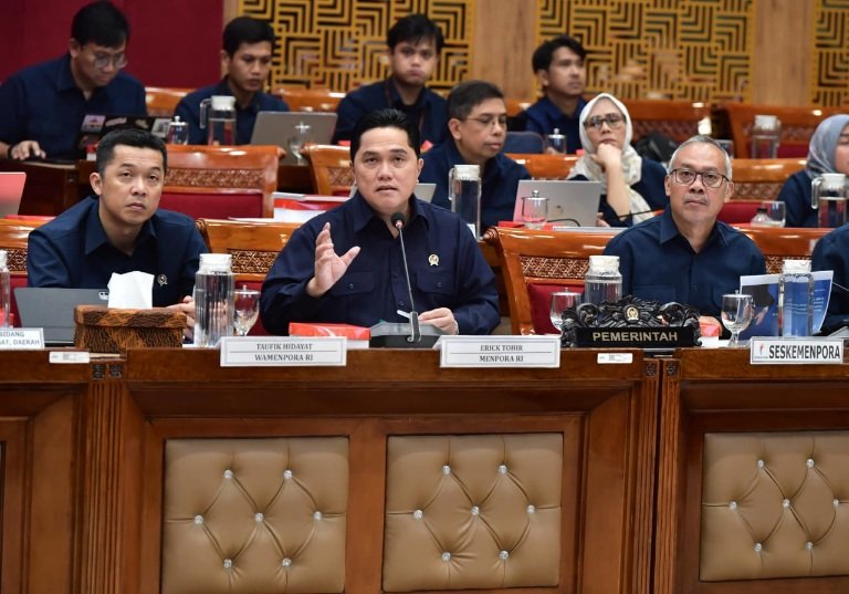 Kemenpora Sambut Timnas Panjat Tebing Juara Dunia