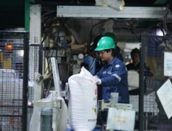 Danantara Dongkrak Laba Pupuk Indonesia 253 Persen