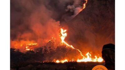 Bromo terbakar