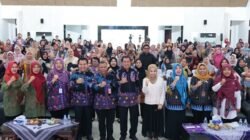 Bupati Tangerang Wisuda 132 Bayi Penerima ASI Eksklusif, Dorong Orang Tua Rutin ke Posyandu