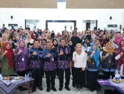 Bupati Tangerang Wisuda 132 Bayi Penerima ASI Eksklusif, Dorong Orang Tua Rutin ke Posyandu