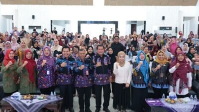 Bupati Tangerang Wisuda 132 Bayi Penerima ASI Eksklusif, Dorong Orang Tua Rutin ke Posyandu