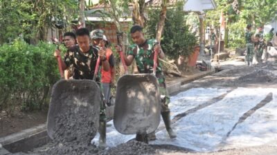 Distribusi Adukan Beton TMMD ke-129 Dioptimalkan, Dukung Kelancaran Pengecoran Jalan