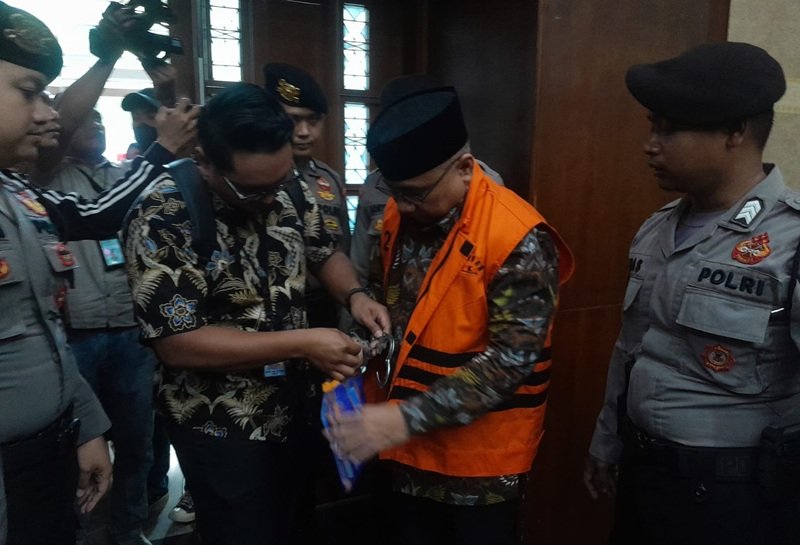Jadi Terdakwa, Eks Menag Yaqut Cholil Qoumas Didakwa Rugikan Negara Rp 622 Miliar