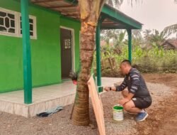 RTLH Ibu Sumana Masuki Tahap Pengecatan Pintu, Satgas TMMD Percepat Finishing Hunian Layak