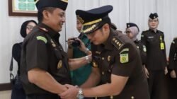 Kajati DKI Jakarta Dr Sutikno Lantik 5 Pejabat Eselon III