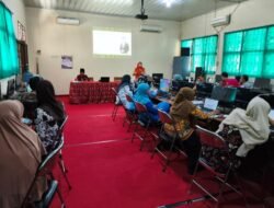 Guru SMPN 4 Pasuruan Bagikan Inovasi Pembelajaran Berbasis Teknologi