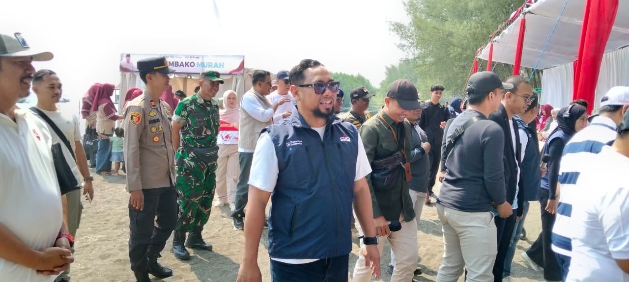 Perkuat Ekonomi dan Jaga Kelestarian Pesisir Pantai Bahak, Koramil Tongas Kawal dan Amankan Kegiatan Relawan Bakti BUMN