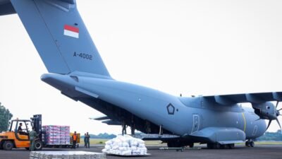 Hari Ke-7 Pascagempa NTT, Lanud Halim Perdanakusuma Terus Bersinergi dengan BNPB Salurkan Bantuan