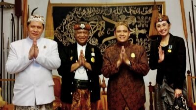 Panjang Jimat Keraton Kasepuhan Cirebon, Abah Anton Tekankan Nilai Budaya