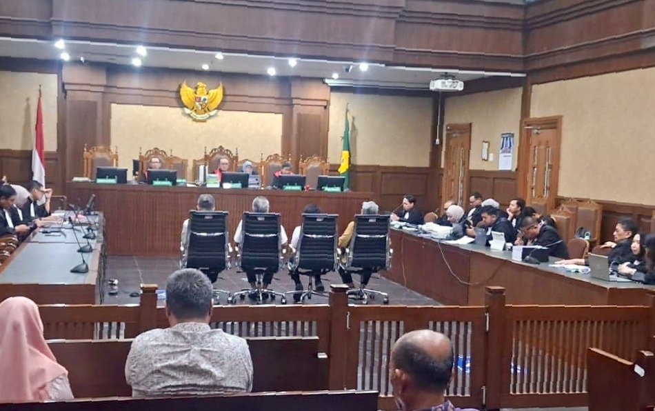 Bantah Terlibat Korupsi LPEI, Andi Maulana dan Intan Apriadi Minta Dibebaskan
