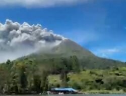 Badan Geologi: Letusan Lebih Besar Potensial Terjadi di Gunung Sinabung