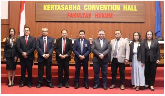 Kajari Kota Bogor Agus Wirawan Raih Gelar Doktor Hukum