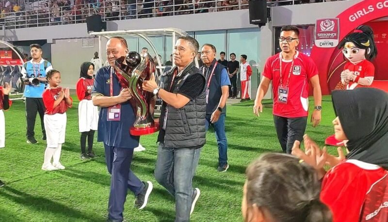 KONI Puji Srikandi Merdeka Cup dan Timnas Putri