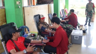 Donor Darah Warnai Penutupan TMMD ke-129 Bojonegoro, Warga Desa Kesongo dan TNI Bersatu untuk Kemanusiaan