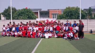 Sobat FC Gelar Coaching Clinic Legenda Timnas