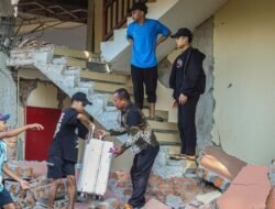Ribuan Warga di Nagekeo-NTT Mengungsi, 38 Meninggal Akibat Gempa Magnitudo 7,7