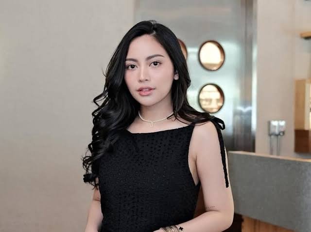 Rachel vennya